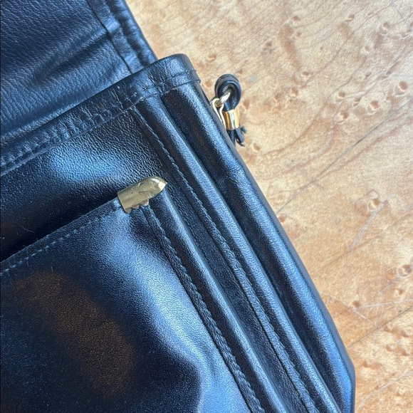 Etra leather purse - Picture 13 of 15